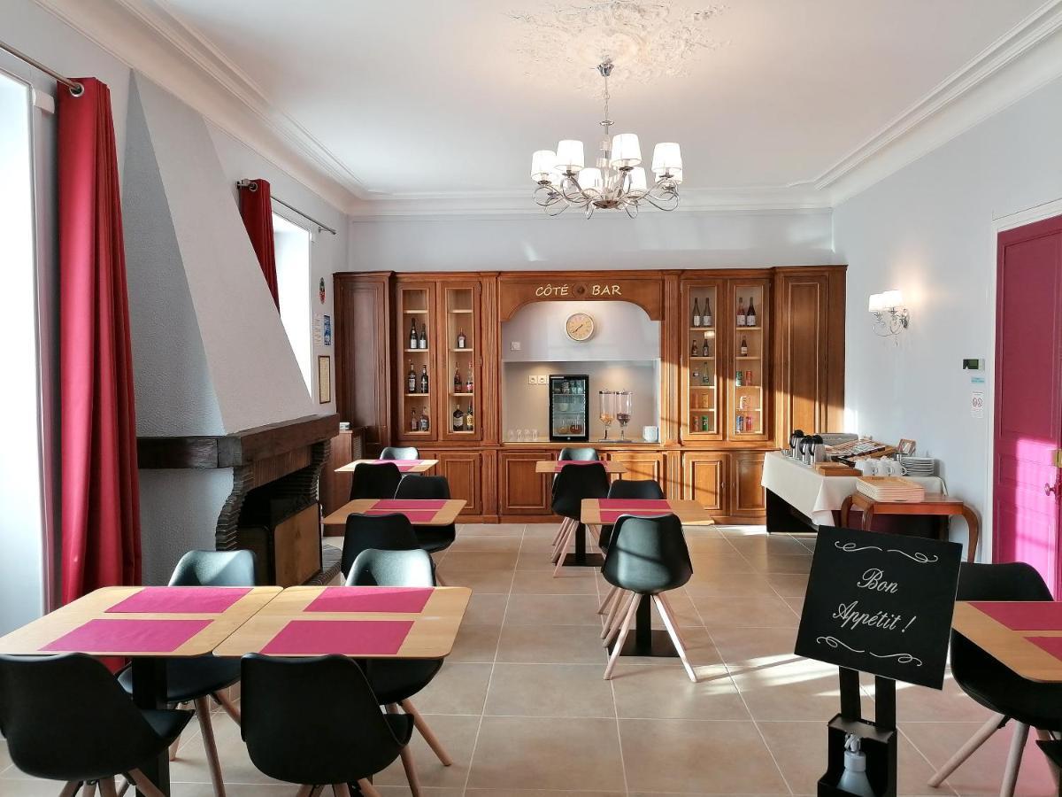 Hotel Le Dormeux Mehun-sur-Yevre Екстериор снимка