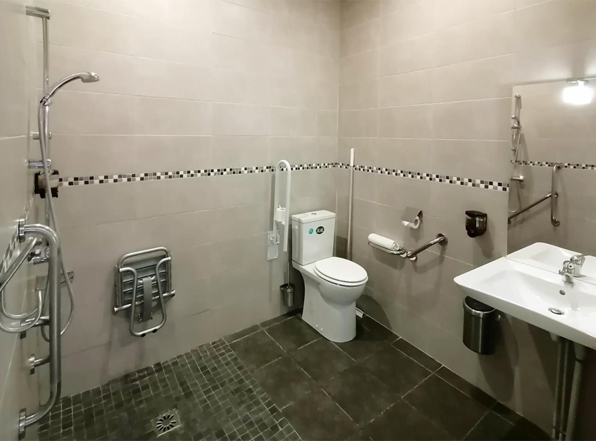 Hotel Le Dormeux Mehun-sur-Yevre Екстериор снимка